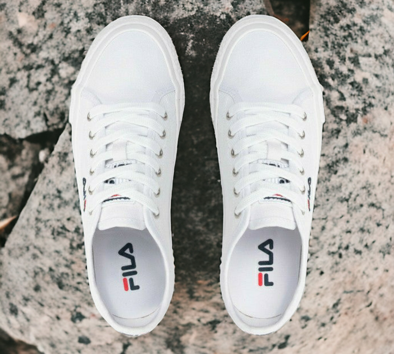 Scarpe Sneakers Sportive Fila Pointer Classic Con Logo Laterale